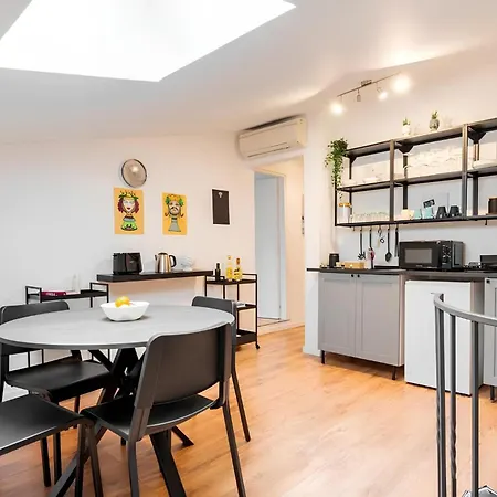 Mare Damuri Con Terrazza Vista Mare 公寓